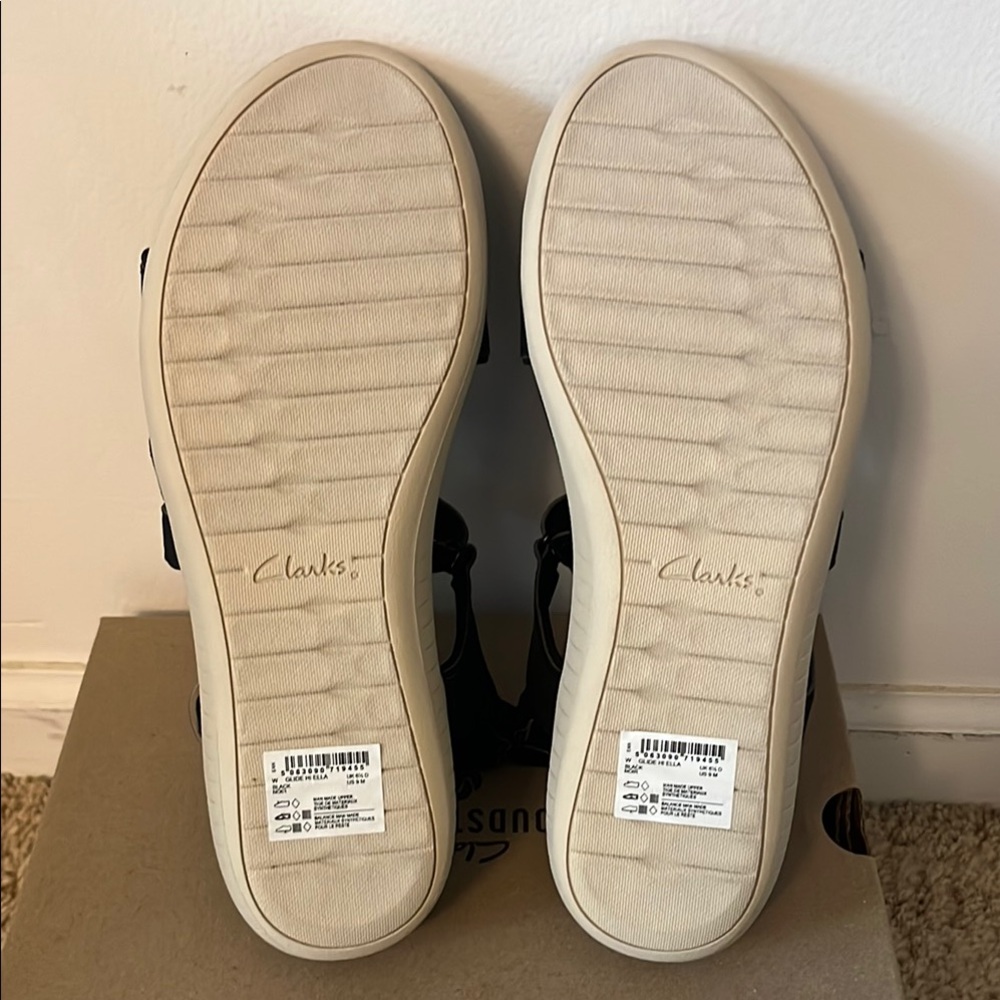 Clarks Black Multi-Strap Women's Sandals - Picture 3 of 3